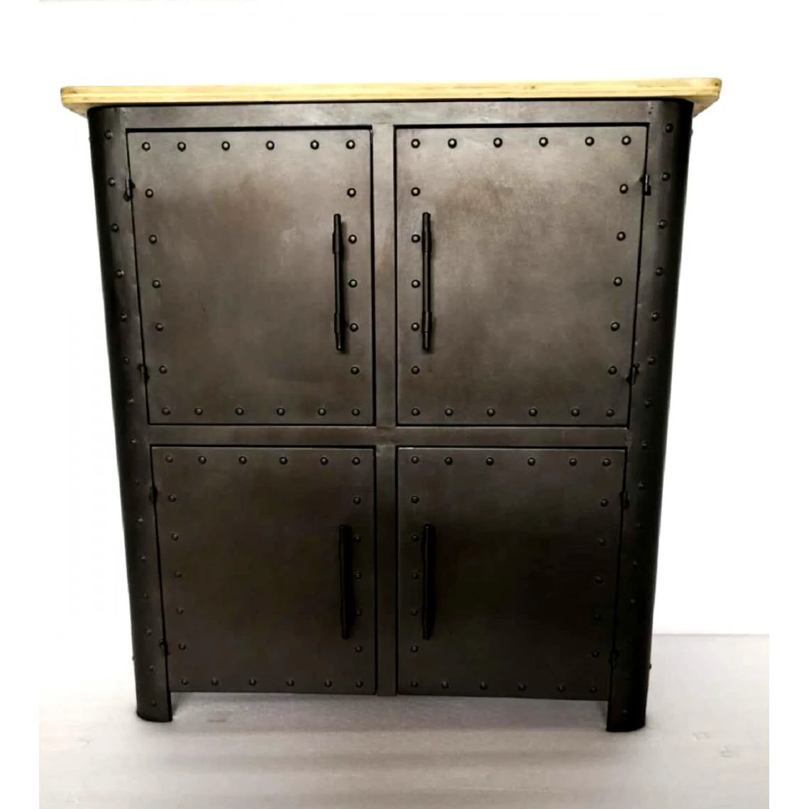 3S. X Home Buffet Industriel En Métal Et Bois ILO Noir 3 3S. X Home Buffet Industriel En Métal Et Bois ILO Noir