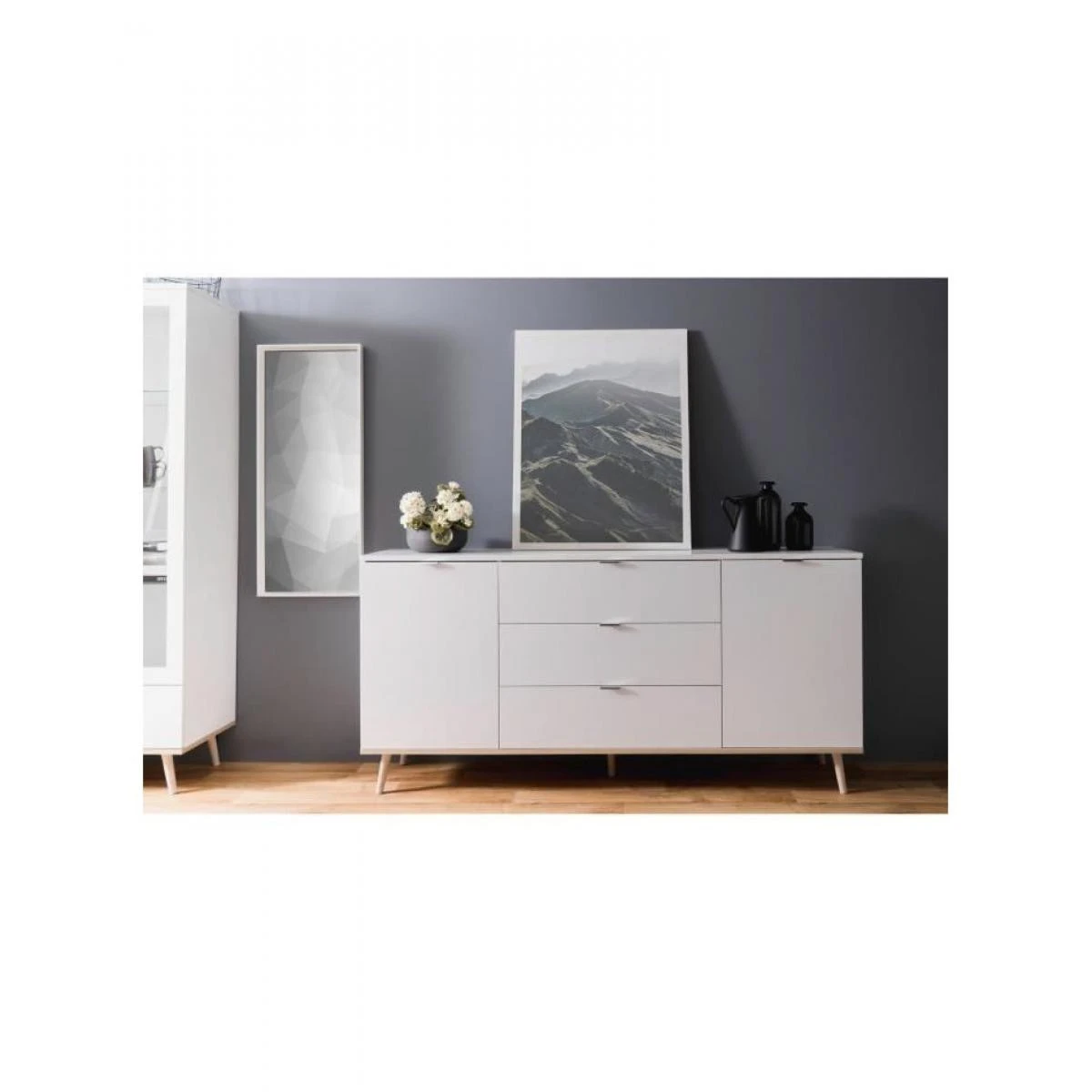 BUT Buffet Au Design Scandinave Pour Salon Avec 2 Portes Et 3 Tiroirs Vide 4 BUT Buffet Au Design Scandinave Pour Salon Avec 2 Portes Et 3 Tiroirs Vide – Image 2